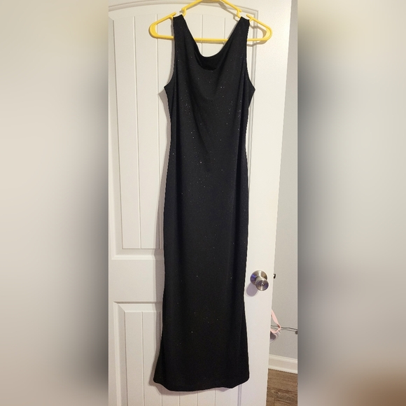 Alyn Paige Dresses & Skirts - Black Vintage Misses Sparkling Maxi Dress Size 9/10